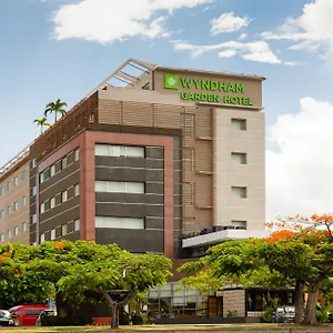 Wyndham Garden Downtown קנקון